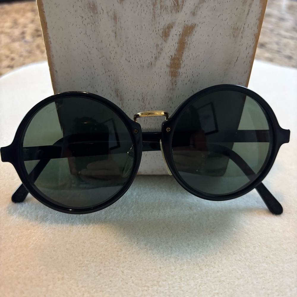Ray-Bans Authentic W0924 Round Framed Sunglasses